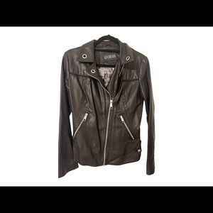 GUESS Women’s faux- leather asymmetrical moto jacket